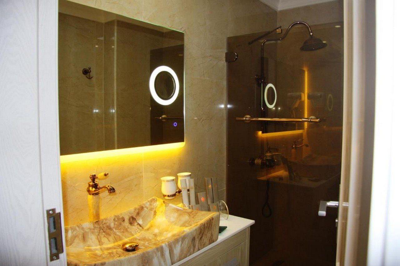 Hotel Brais Durrës Kültér fotó