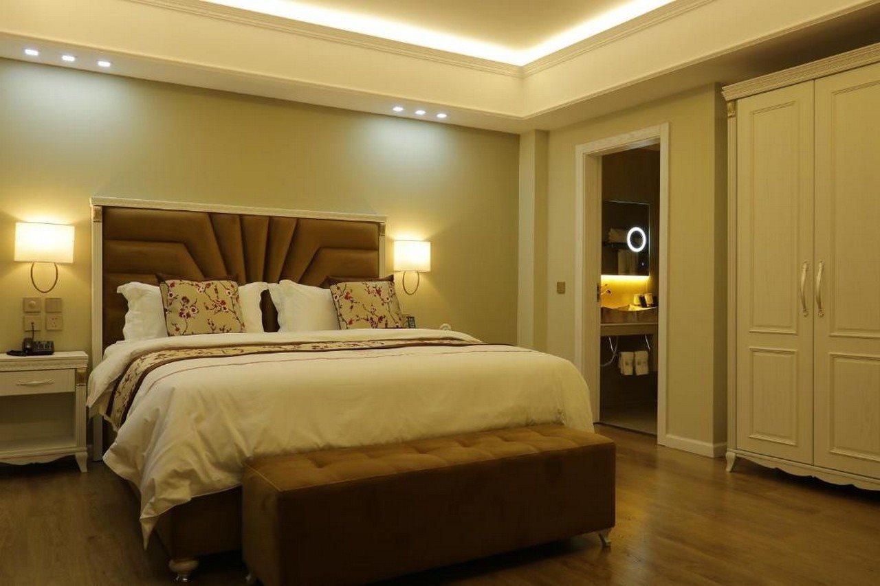 Hotel Brais Durrës Kültér fotó