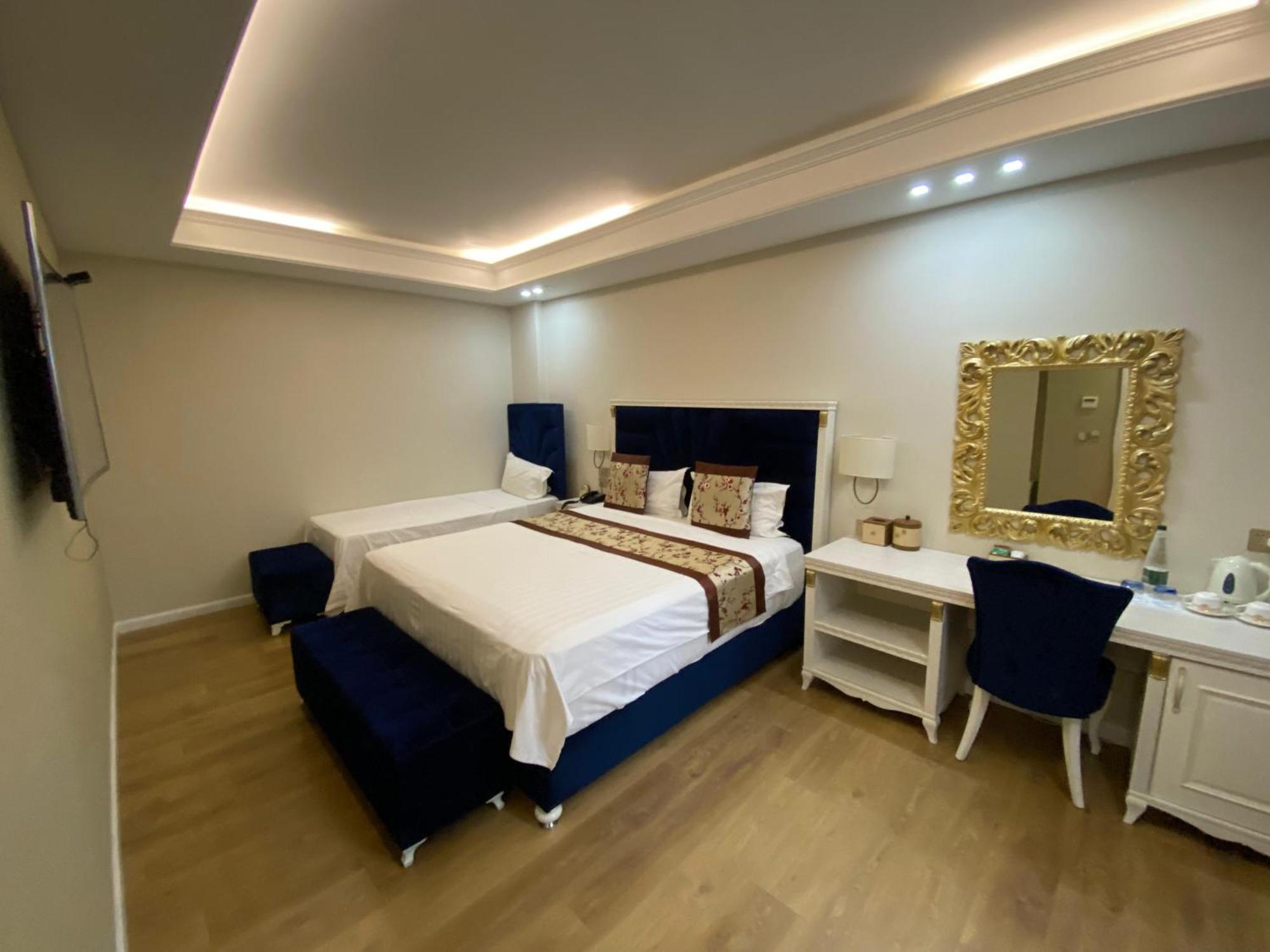 Hotel Brais Durrës Kültér fotó