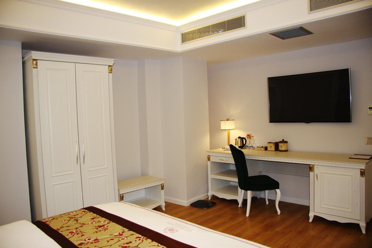 Hotel Brais Durrës Kültér fotó